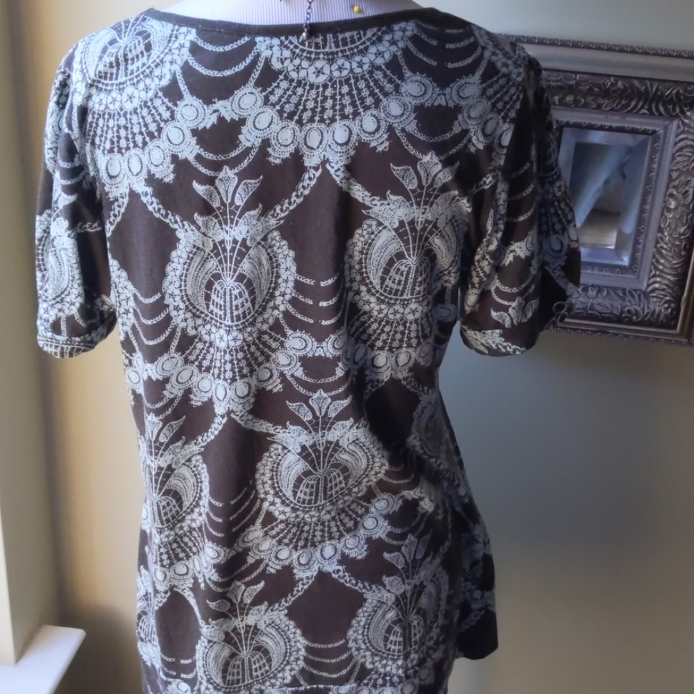 Tunic - Picture 6 of 8